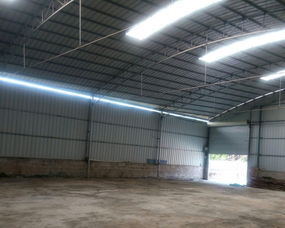 南珠西大街高岭社区厂库铁棚出租