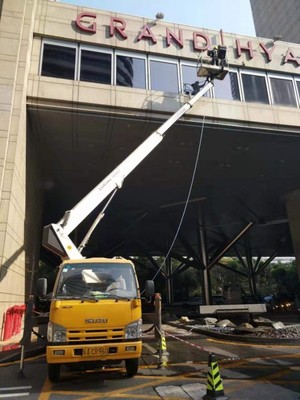 东莞车载式22米高空车租赁服务 即时预定，即刻出车，吊篮出租全程无忧